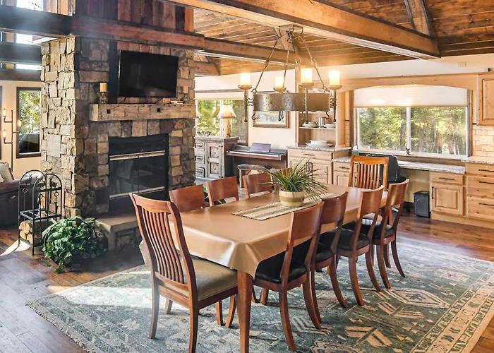 Ferienhaus Wyoming W/ Hot Tub & Mountain-view Deck Thayne